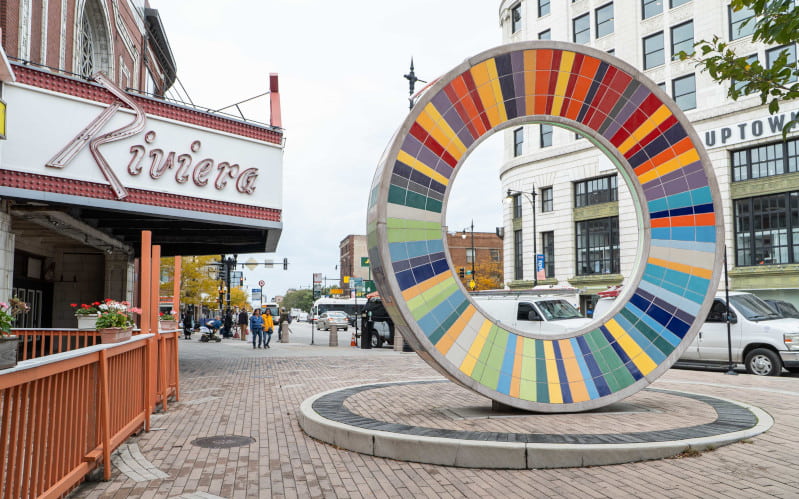 Uptown Riviera Chicago - color wheel